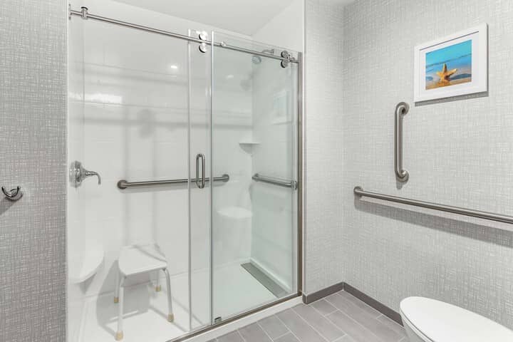 Bathroom shower